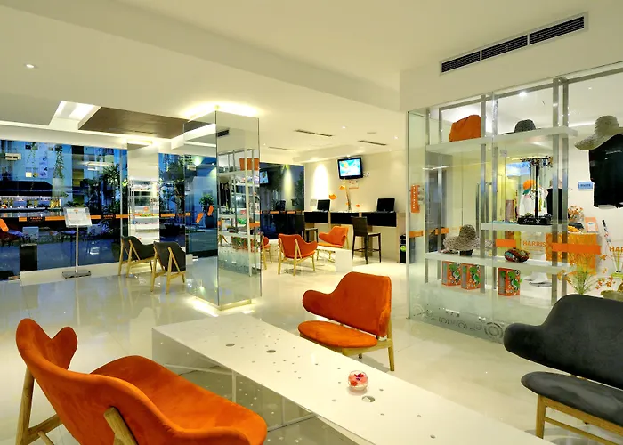 Harris & Residences Riverview Kuta, Bali 4* クタ