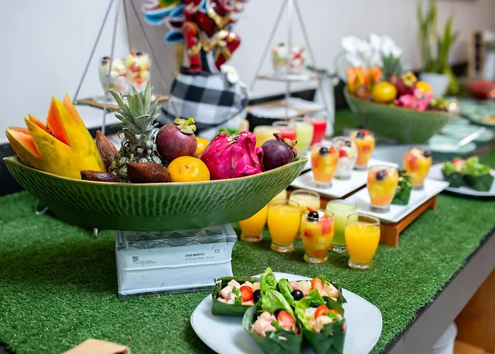 Harris & Residences Riverview Kuta, Bali ホテル クタ