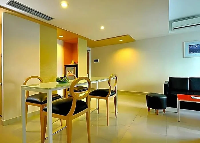 Hotel Harris & Residences Riverview Kuta, Bali