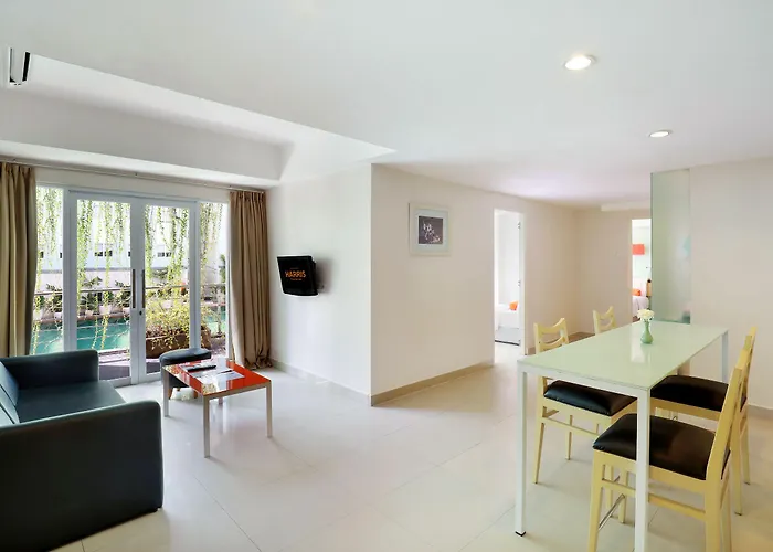 Harris & Residences Riverview Kuta, Bali