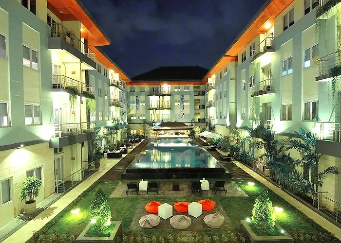 Harris & Residences Riverview Kuta, Bali ホテル クタ