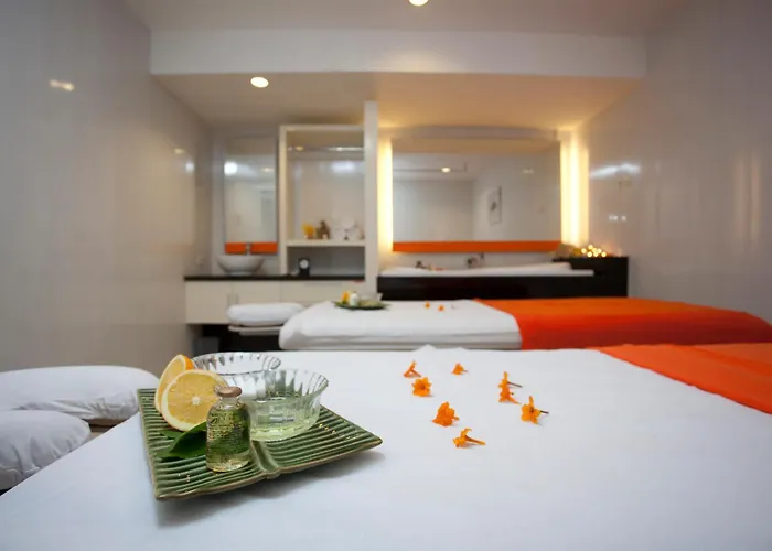 ホテル Harris & Residences Riverview Kuta, Bali