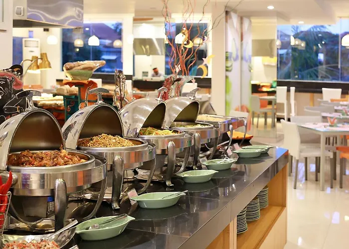 فندق Harris & Residences Riverview Kuta, Bali 4*